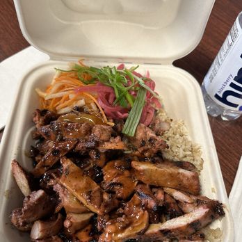 Parilya - Bbq chicken - Food Trucks Near Me - Olmsted Falls, Ohio