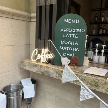 Flora Cafè - Outside - Cafes Near Me - Modesto, California Flora Cafè - Outside - Cafes Near Me - Modesto, California