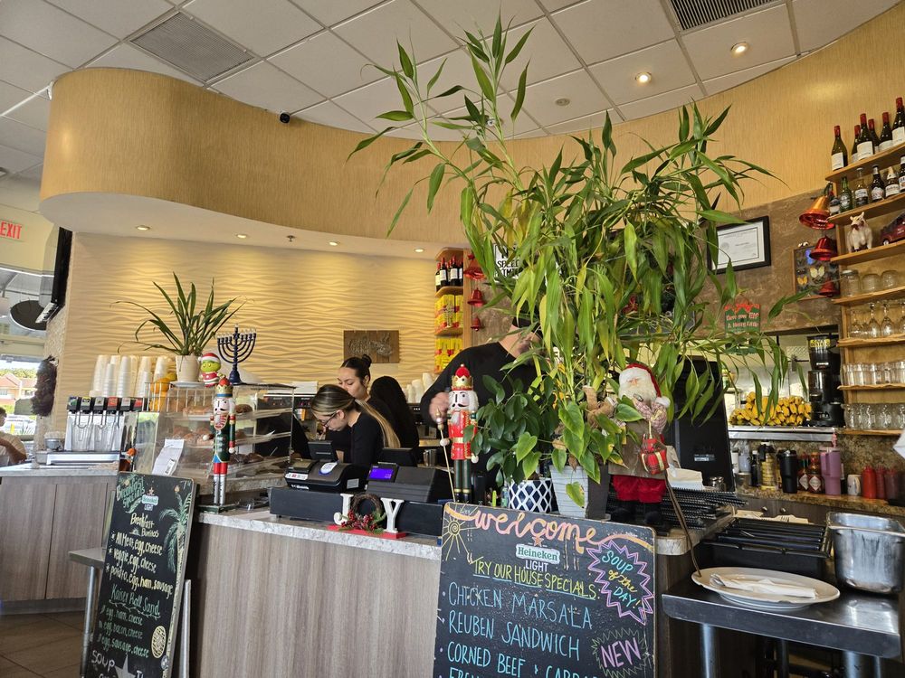 Killian Cafe & Grill