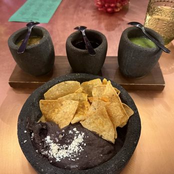Momento Cantina - Mexican Near Me - Chicago, Illinois Momento Cantina - Mexican Near Me - Chicago, Illinois