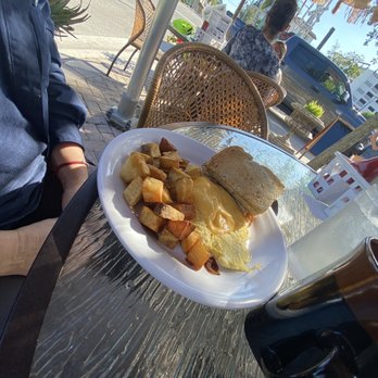 East Ocean Cafe - Breakfast & Brunch Near Me - Boynton Beach, Florida East Ocean Cafe - Breakfast & Brunch Near Me - Boynton Beach, Florida