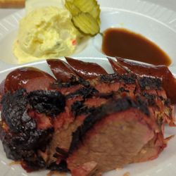 Bennie J's Smoke Pit