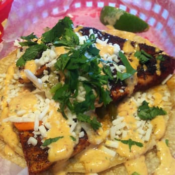 Torchy's Tacos - Mr Pink taco with ahi tuna - Tex-Mex Near Me - Cedar Park, Texas