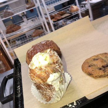 Artisanal Baked Goods - Lime margarita Cruffin :) - Desserts Near Me - Anniston, Alabama Artisanal Baked Goods - Lime margarita Cruffin :) - Desserts Near Me - Anniston, Alabama