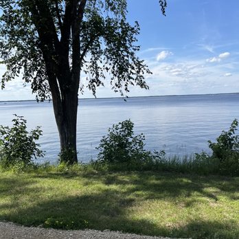 Bay Rest Resort - Hotels Near Me - Arkdale, Wisconsin Bay Rest Resort - Hotels Near Me - Arkdale, Wisconsin