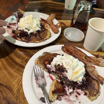 Kokee Lodge - Pancakes and Americano - Cocktail Bars Near Me - Waimea, Hawaii Kokee Lodge - Pancakes and Americano - Cocktail Bars Near Me - Waimea, Hawaii