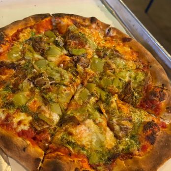 Old County Inn - Pizza Near Me - Pine, Arizona