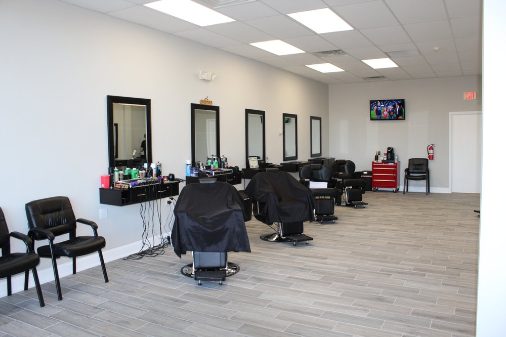 FADE STARS 10 Photos 1881 Larkin Ave, Elgin, Illinois