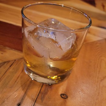 Walter's303 Pizzeria - Uptown - Blanton's bourbon on a cube - Pizza Near Me - Denver, Colorado Walter's303 Pizzeria - Uptown - Blanton's bourbon on a cube - Pizza Near Me - Denver, Colorado