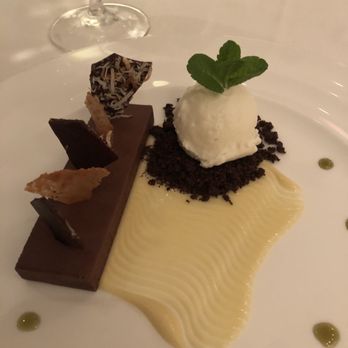 Le Papillon - French Near Me - San Jose, California