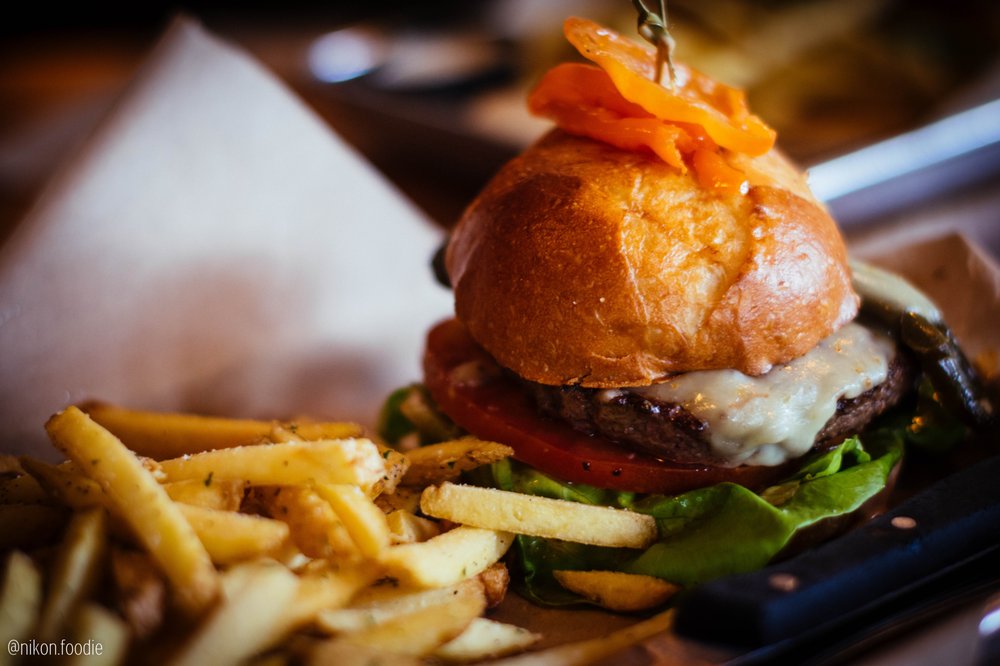 Tipsy Cow Burger Bar - Redmond