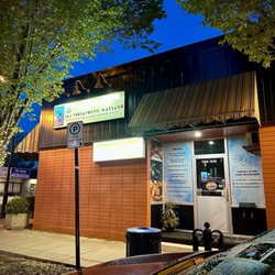 R & J Therapeutic Massage - The outside