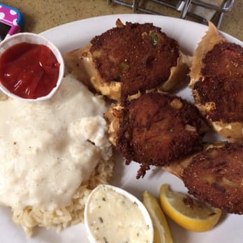 Vernon's Kuntry Katfish - Stuffed crab with rice and cream gravy and a salad - Seafood Near Me - Conroe, Texas
