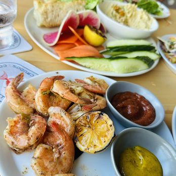 Fish Bar - Shrimp and the hummus and vegetables - Seafood Near Me - Virgin Islands, Virgin Islands