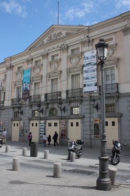 Teatro Español by null