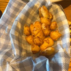 Cracker Barrel Old Country Store - White cheddar cheese curds