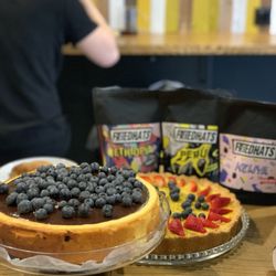 Tociekawa-Specialty Coffee - Sernik / Mango Lime curd