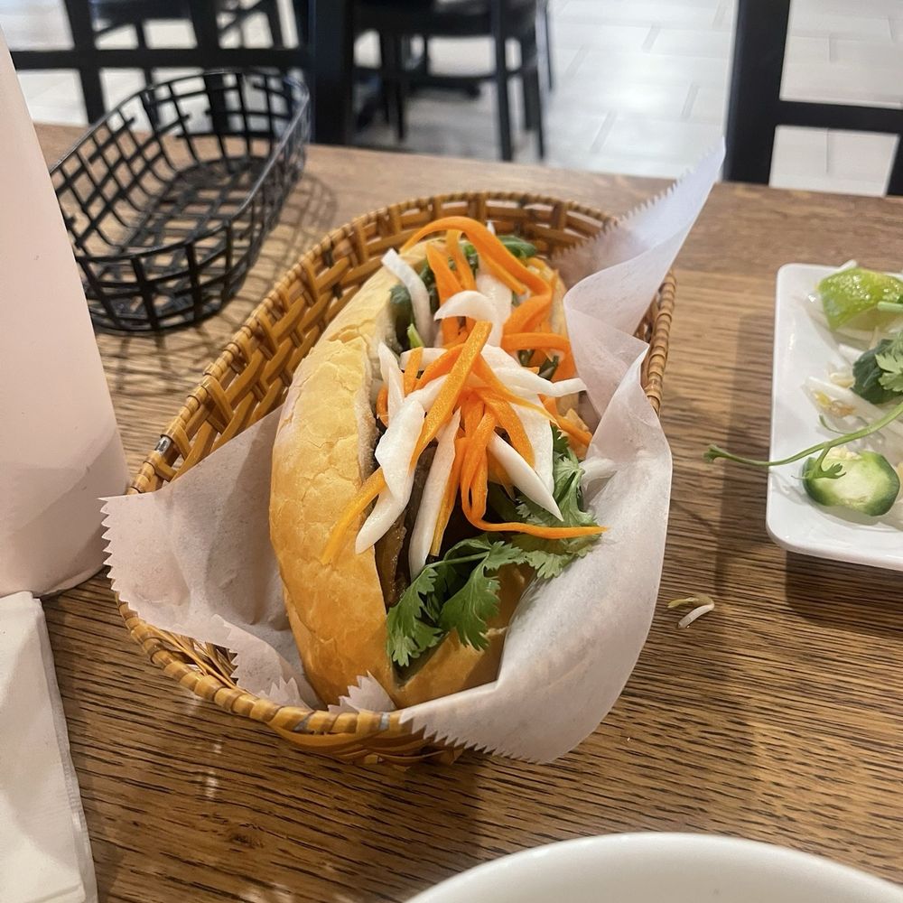 B3. Grilled Pork Sandwich