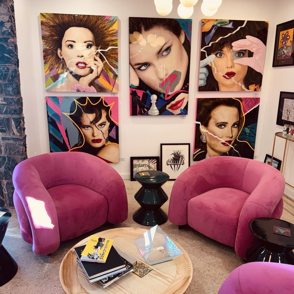 Hot Lips Coffee Shop