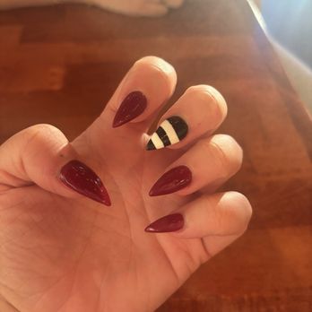 Darling Lash & Nail Studio - red and black and white stripe acrylic nails - Eyelash Service Near Me - Corona Del Mar, California Darling Lash & Nail Studio - red and black and white stripe acrylic nails - Eyelash Service Near Me - Corona Del Mar, California
