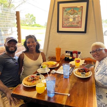 Nadeen's Hermitage Haven - Breakfast & Brunch Near Me - Hermitage, Tennessee