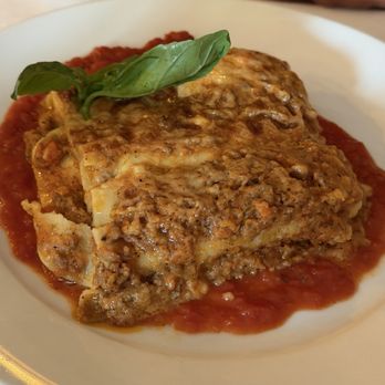 Il Nonno - Lasagna - Italian Near Me - Astoria, New York Il Nonno - Lasagna - Italian Near Me - Astoria, New York