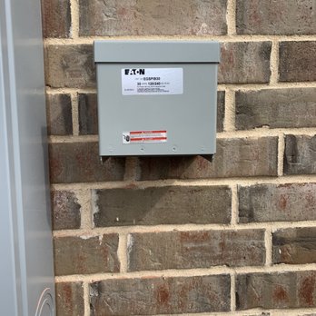 Lukas Electric - Electricians Near Me - Burleson, Texas Lukas Electric - Electricians Near Me - Burleson, Texas