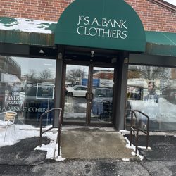 Jos A. Bank - The outside