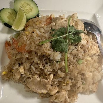 Duangrat's Thai Restaurant - Thai Fried Rice - Thai Near Me - Falls Church, Virginia Duangrat's Thai Restaurant - Thai Fried Rice - Thai Near Me - Falls Church, Virginia