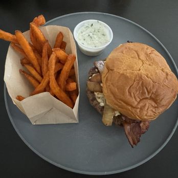 Zinburger - BYOB (Blue cheese, bacon and sautéed onions) with sweet potato fries. - Burgers Near Me - Tucson, Arizona