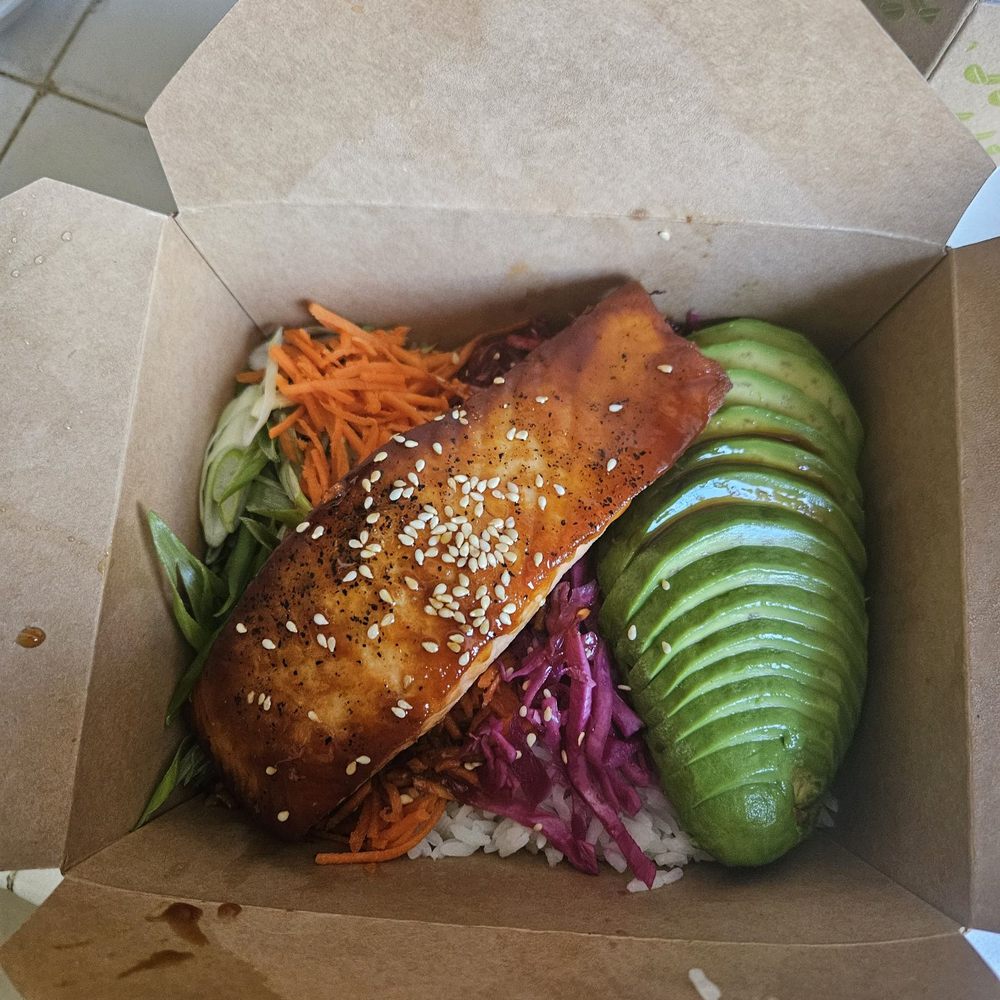 I love this café they are always pleasant and I've never had anything that wasn't 10 out of 10 !! I love this café they are always pleasant and I've never had anything that wasn't 10 out of 10 !!