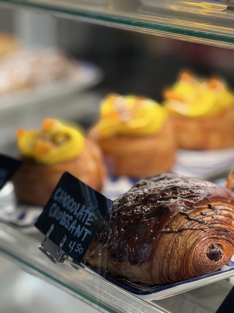 Niedlov's Bakery & Cafe