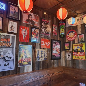 GONZO! - 70s & 80s decor - Ramen Near Me - Carlsbad, California GONZO! - 70s & 80s decor - Ramen Near Me - Carlsbad, California