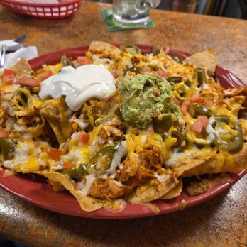 Mmm Que Rico - Chicken Nachos add jalapeños - Seafood Near Me - Farmington, New Mexico