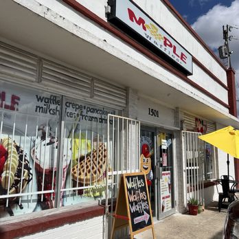 Maple Waffles - Front door - Waffles Near Me - San Antonio, Texas