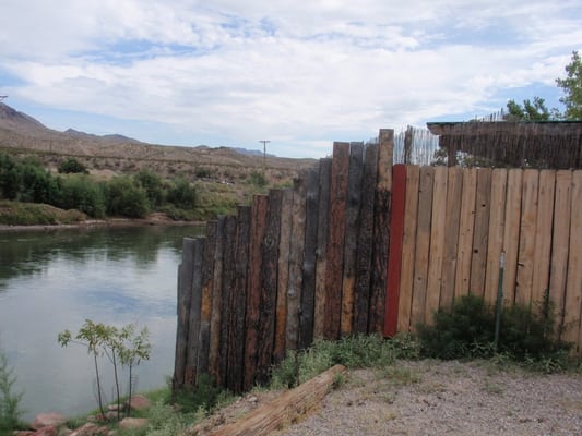 Riverbend Hot Springs by null