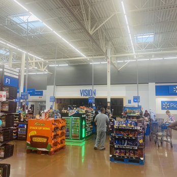 Walmart Supercenter - customers shopping in the store - Grocery Near Me - Louisville, Kentucky