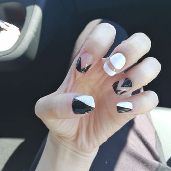 Naillinis Spa - Gave them a specific design I found online, and my technician really took the time to execute it beautifully! - Nail Salons Near Me - Orlando, Florida Naillinis Spa - Gave them a specific design I found online, and my technician really took the time to execute it beautifully! - Nail Salons Near Me - Orlando, Florida