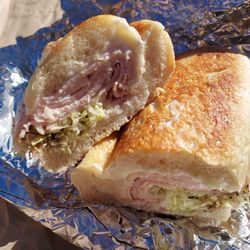 Vito's Pizzeria & Italian Restaurant - Turkey Sub