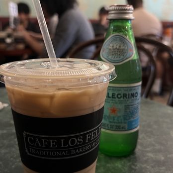 Cafe Los Feliz - Vanilla Latte - Coffee & Tea Near Me - Los Angeles, California