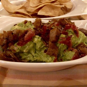 Sedona Grill - Chicharrón and Bacon Guacamole - Seafood Near Me - Cancun, ROO Sedona Grill - Chicharrón and Bacon Guacamole - Seafood Near Me - Cancun, ROO