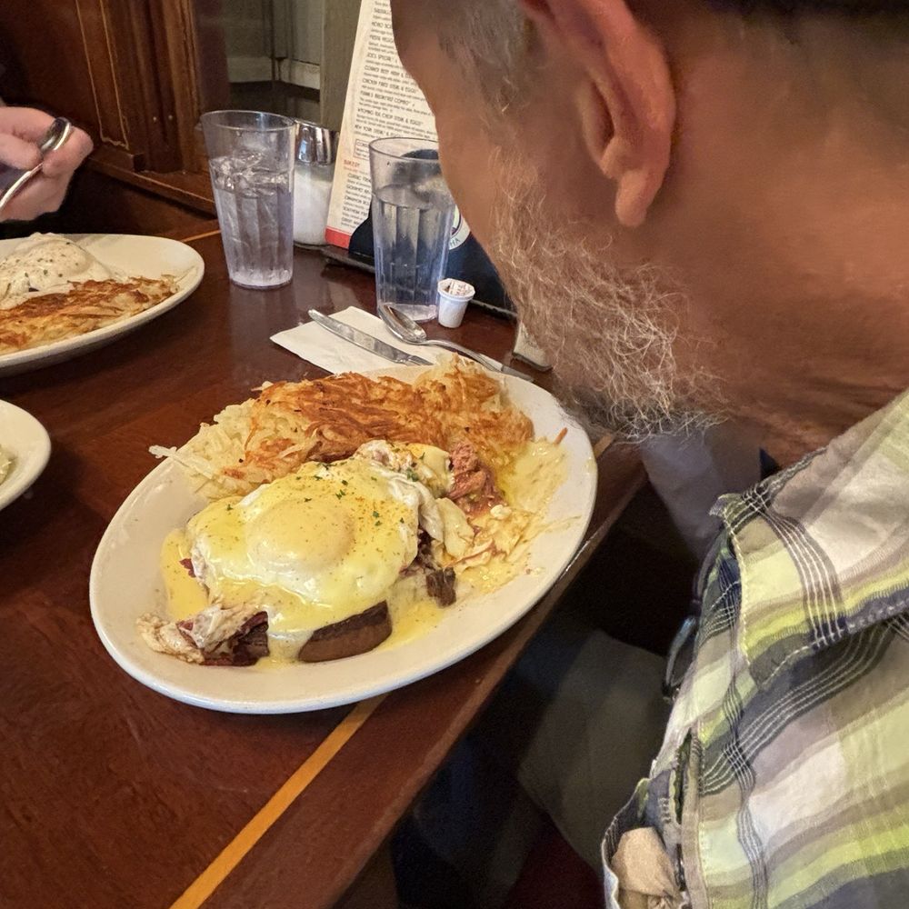 Frank's Diner - Irish Benedict - Diners Near Me - Spokane, Washington Frank's Diner - Irish Benedict - Diners Near Me - Spokane, Washington