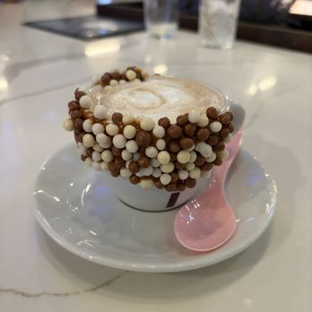 Julia & Henry's - Food Court Near Me - Miami, Florida