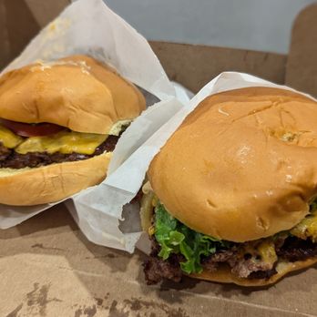 Shake Shack - Fast Food Near Me - Dallas, Texas Shake Shack - Fast Food Near Me - Dallas, Texas