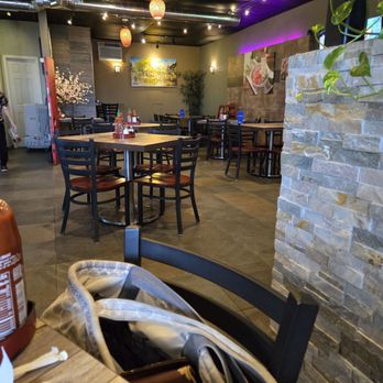Mr Pho - The atmosphere. - Vietnamese Near Me - Albuquerque, New Mexico