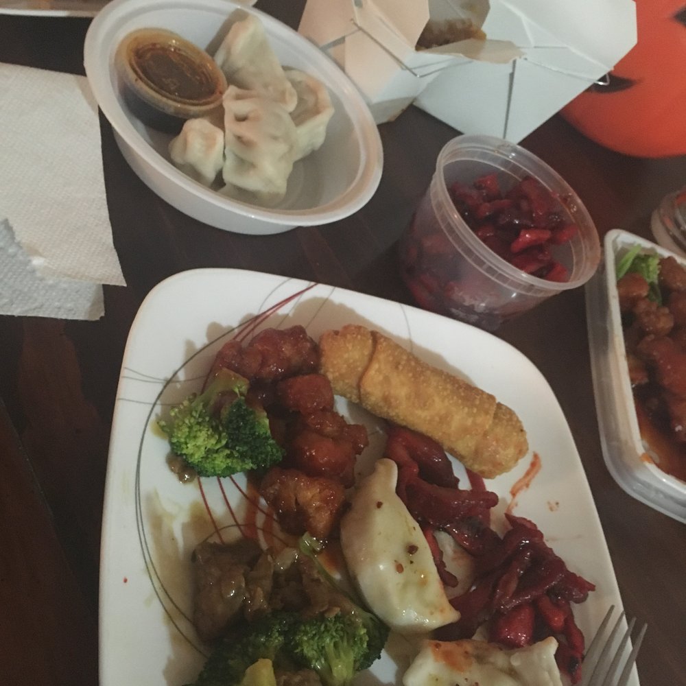 Hop Hing Kitchen - A little of everything - Chinese Near Me - Rutherford, New Jersey