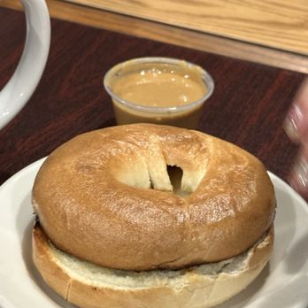 Pump & Grind - Toasted Bagel - Breakfast & Brunch Near Me - Mansfield, Ohio