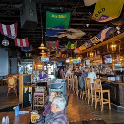 Molly Darcy's Irish Pub & Restaurant - Early January @ lunch so very quiet - super chill & really great service