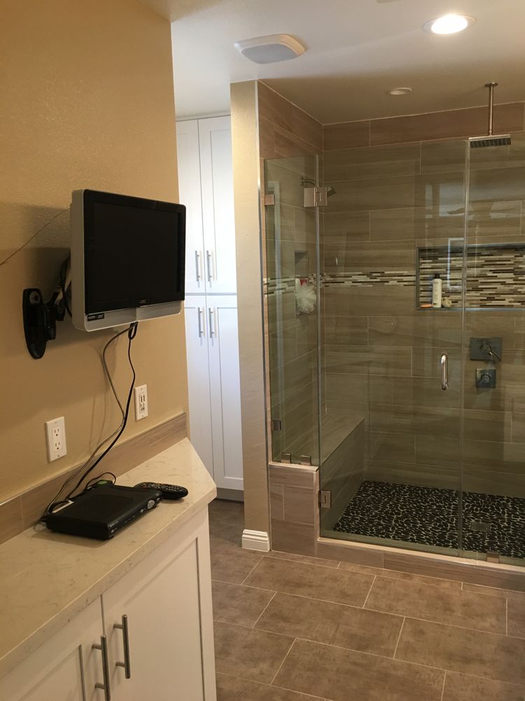 Slide of Contractors Pros