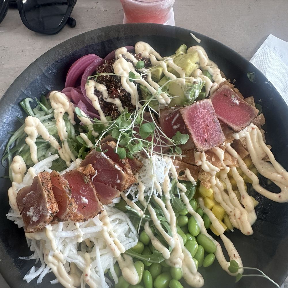Shore Club Chicago - Ahi Tuna Bowl - Lounges Near Me - Chicago, Illinois Shore Club Chicago - Ahi Tuna Bowl - Lounges Near Me - Chicago, Illinois